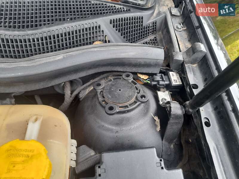 Універсал Opel Astra 2005 в Сумах