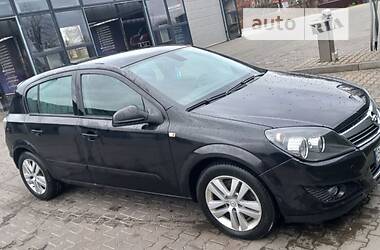 Хетчбек Opel Astra 2007 в Червонограді