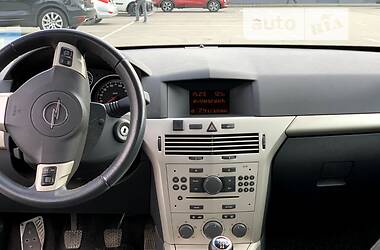Универсал Opel Astra 2007 в 