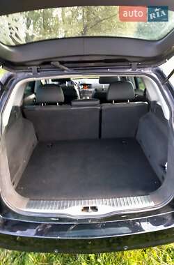Универсал Opel Astra 2005 в Подольске