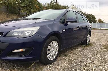 Універсал Opel Astra 2013 в 
