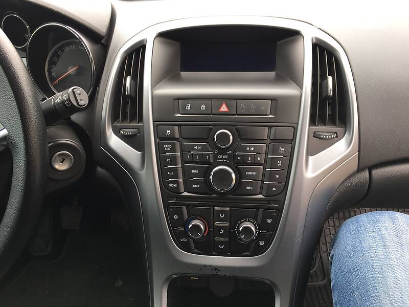 Универсал Opel Astra 2013 в Красилове