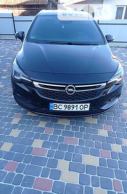 Универсал Opel Astra 2017 в 
