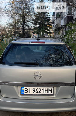 Универсал Opel Astra 2007 в Полтаве