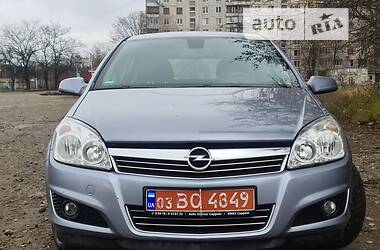 Хэтчбек Opel Astra 2008 в Харькове