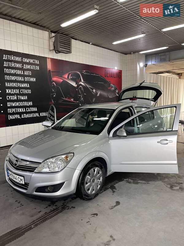 Opel Astra 2007