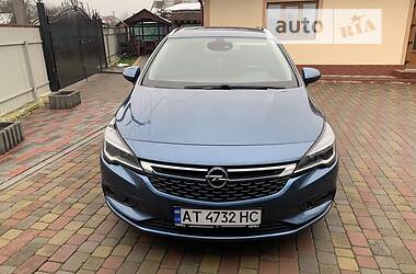 Универсал Opel Astra 2016 в Городенке