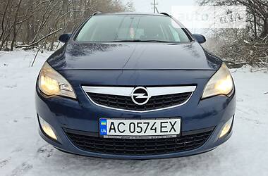 Унiверсал Opel Astra 2011 в Хмельницькому