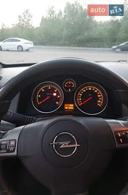 Хетчбек Opel Astra 2006 в Києві