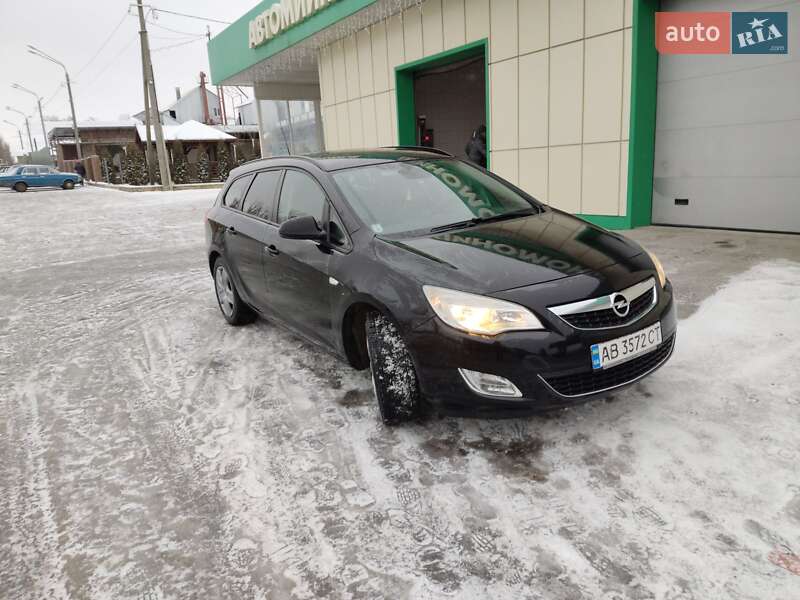 Универсал Opel Astra 2011 в Виннице фото 5 Универсал Opel Astra 2011 в Виннице