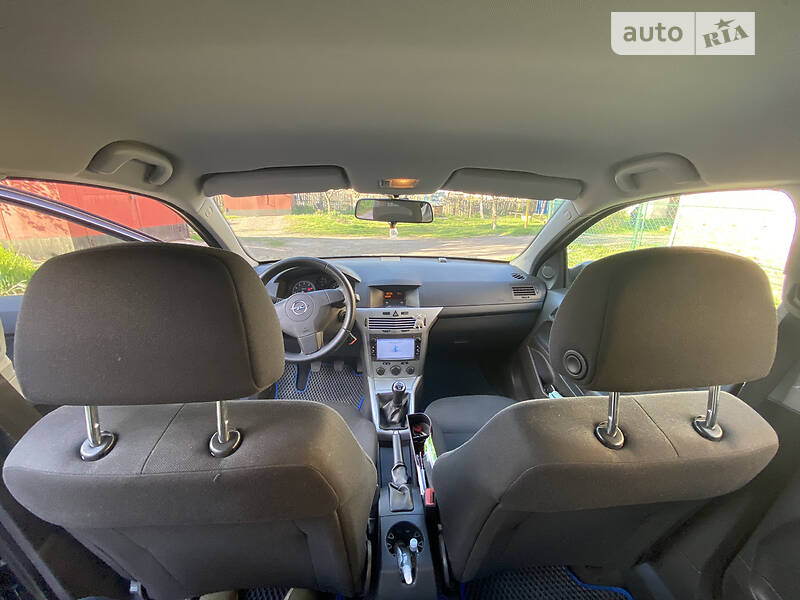 Хетчбек Opel Astra 2009 в Коростені фото 7 Хетчбек Opel Astra 2009 в Коростені