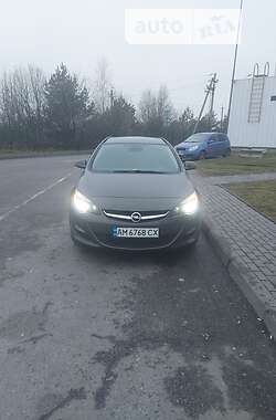 Opel Astra 2013