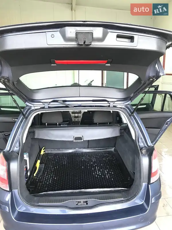 Opel Astra 2008