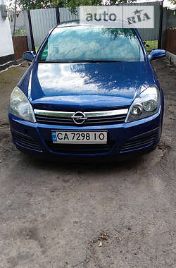 Хэтчбек Opel Astra 2005 в Виноградове