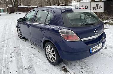 Хэтчбек Opel Astra 2007 в Запорожье