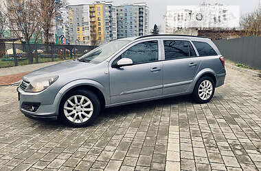 Универсал Opel Astra 2006 в Ивано-Франковске