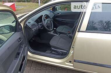 Универсал Opel Astra 2004 в Виннице