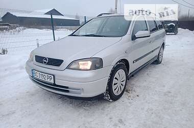Универсал Opel Astra 2004 в Надворной
