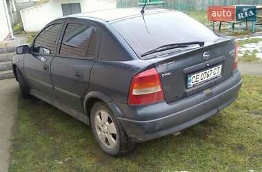 Хэтчбек Opel Astra 2002 в 
