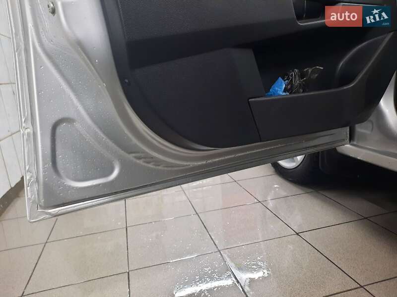 Универсал Opel Astra 2005 в Черкассах