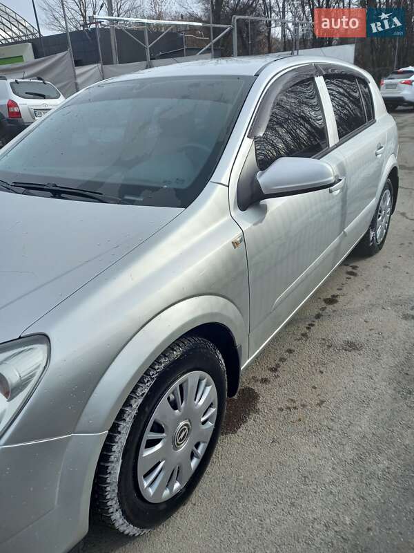 Хетчбек Opel Astra 2007 в Вінниці