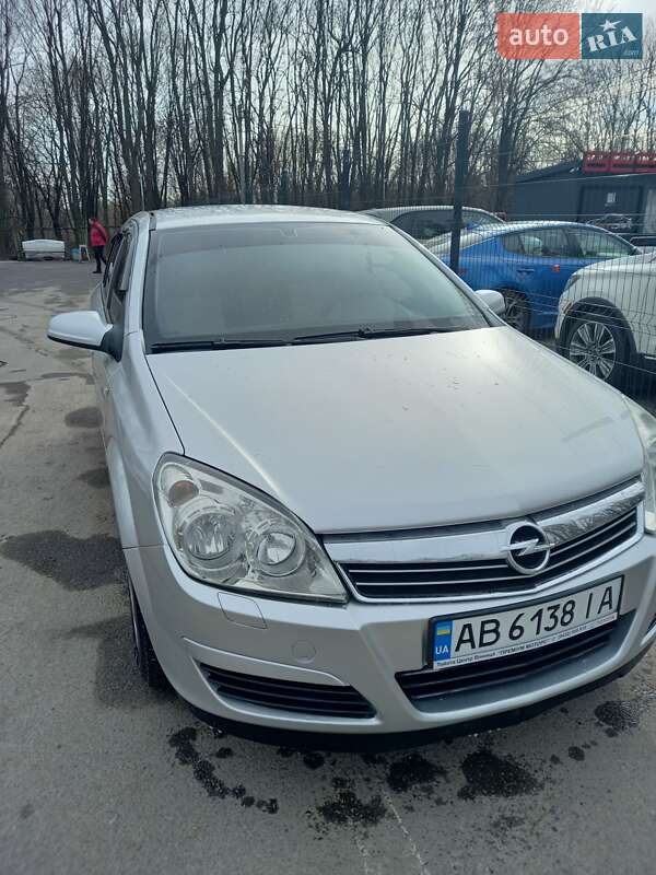 Opel Astra 2007