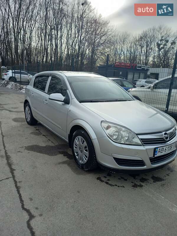 Хетчбек Opel Astra 2007 в Вінниці