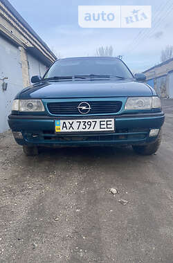 Универсал Opel Astra 1997 в Днепре