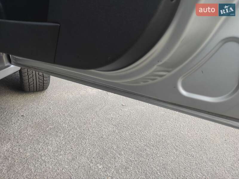 Универсал Opel Astra 2005 в Днепре