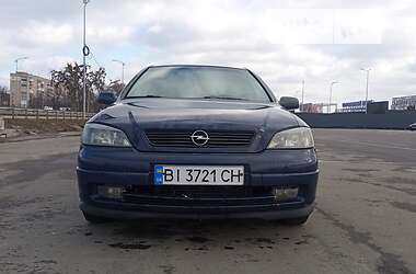 Седан Opel Astra 2006 в Машівка