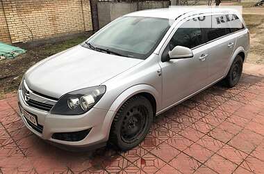 Универсал Opel Astra 2010 в Броварах