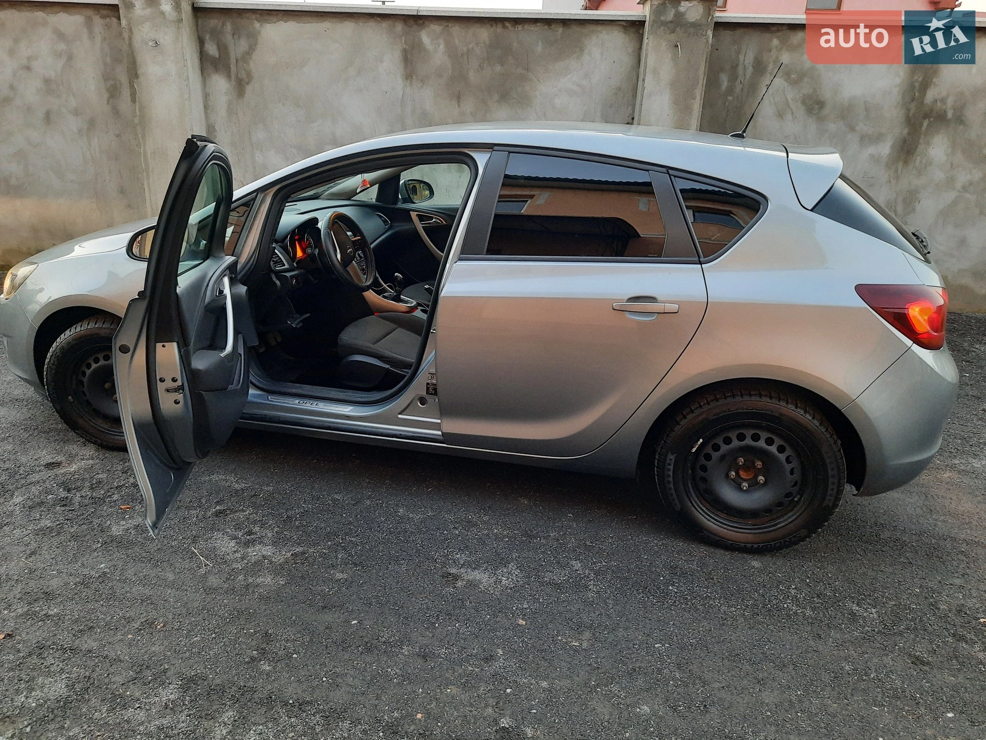 2010 Opel Astra - мініатюра 4