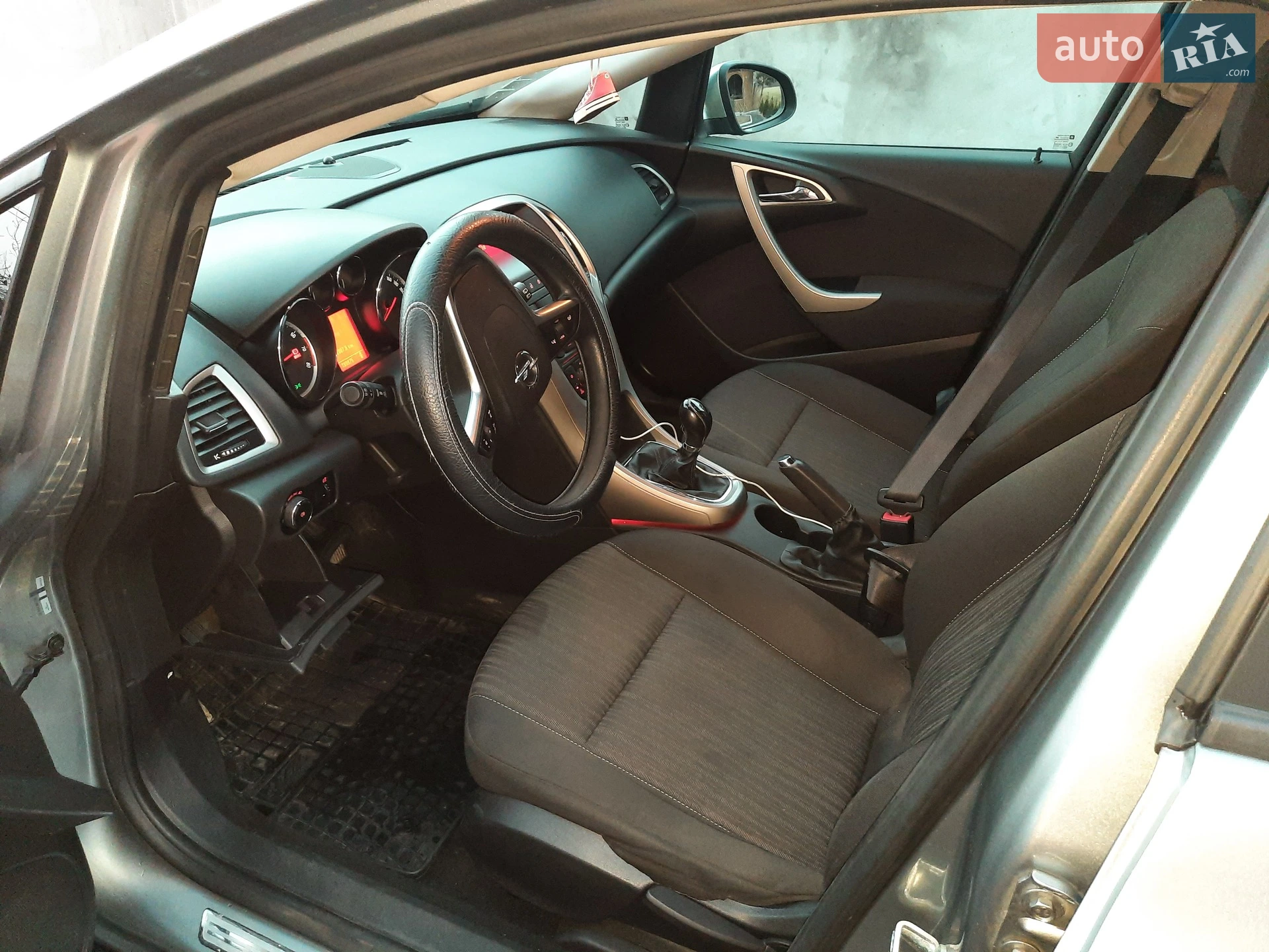2010 Opel Astra - мініатюра 3