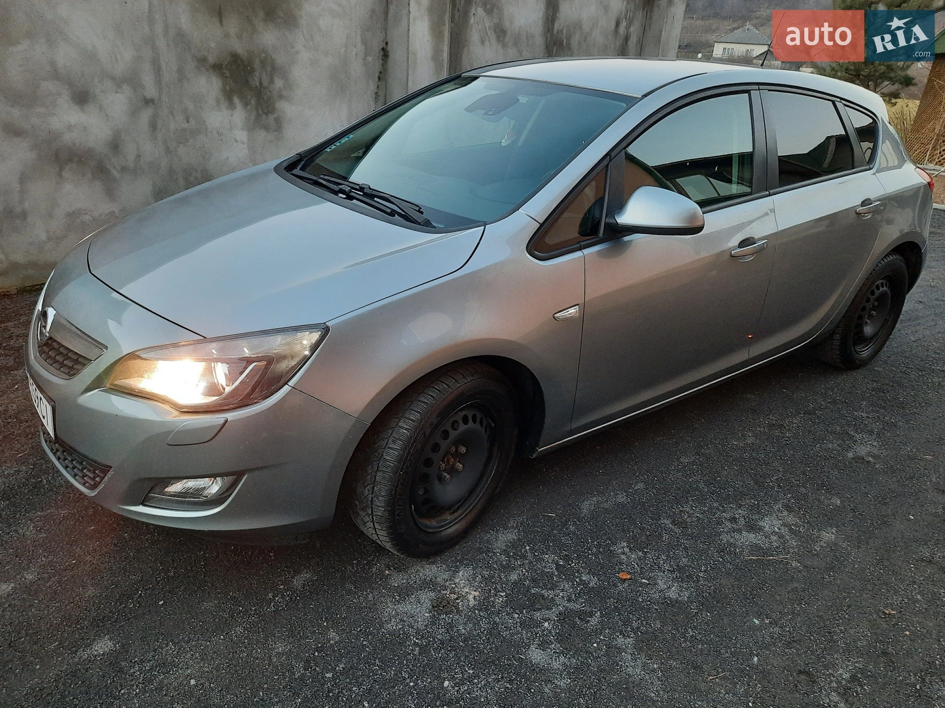 2010 Opel Astra - фото 1