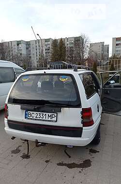 Универсал Opel Astra 1994 в Дрогобыче
