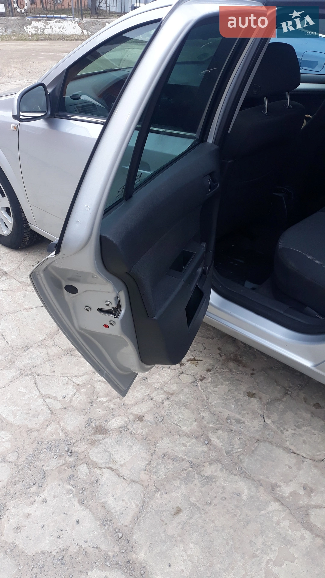 2010 Opel Astra - мініатюра 15
