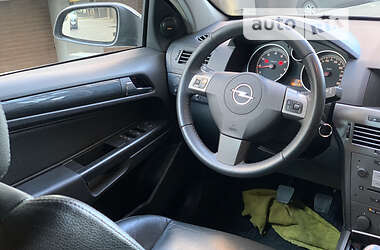 Универсал Opel Astra 2005 в Ивано-Франковске