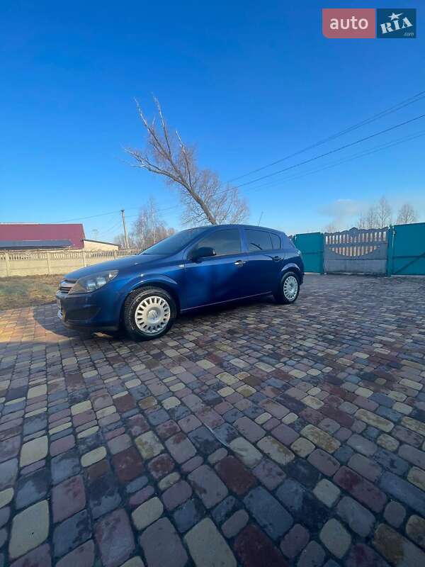 Хэтчбек Opel Astra 2009 в Броварах фото 9 Хэтчбек Opel Astra 2009 в Броварах