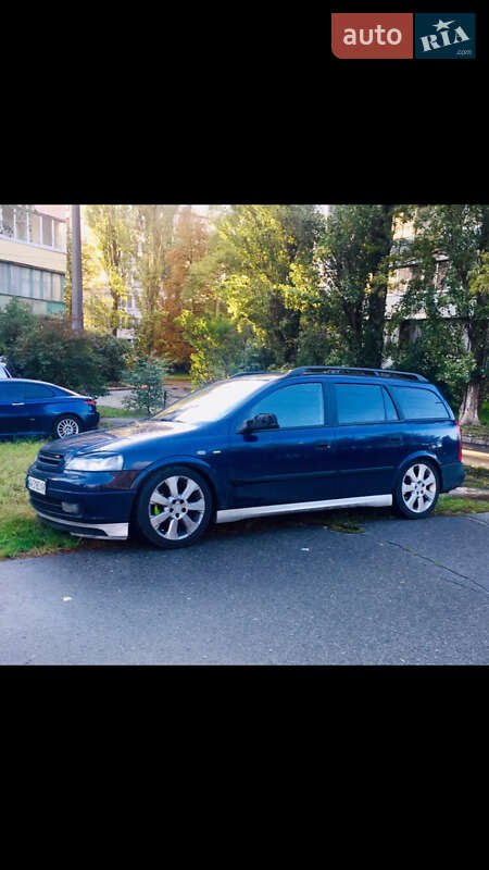 Універсал Opel Astra 2001 в Києві