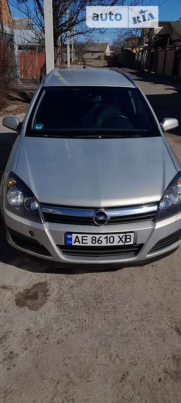 Универсал Opel Astra 2007 в Павлограде