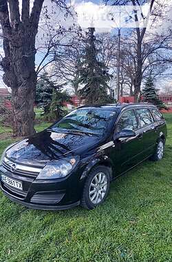 Универсал Opel Astra 2005 в Днепре