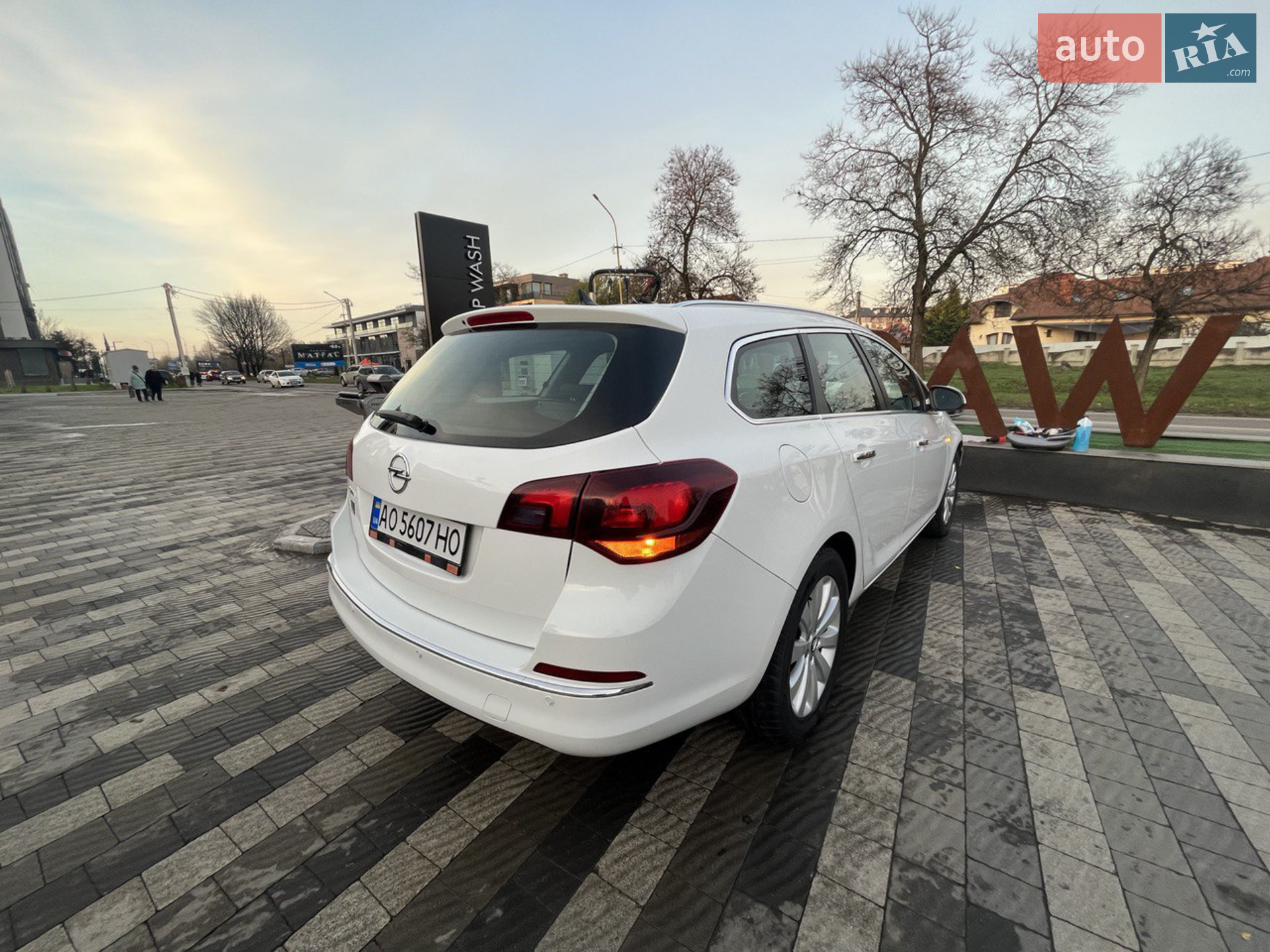 2012 Opel Astra - мініатюра 2