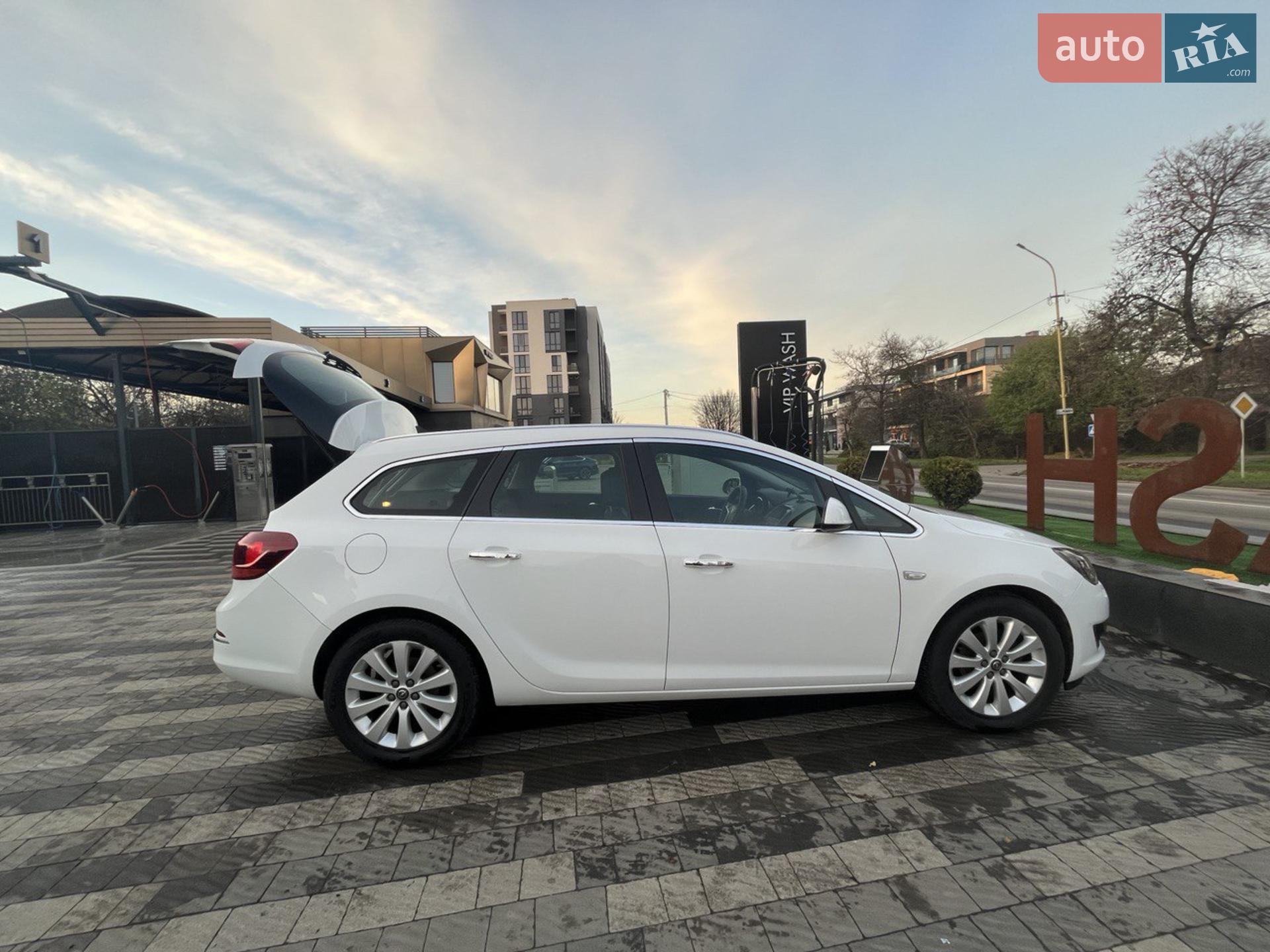 2012 Opel Astra - мініатюра 5