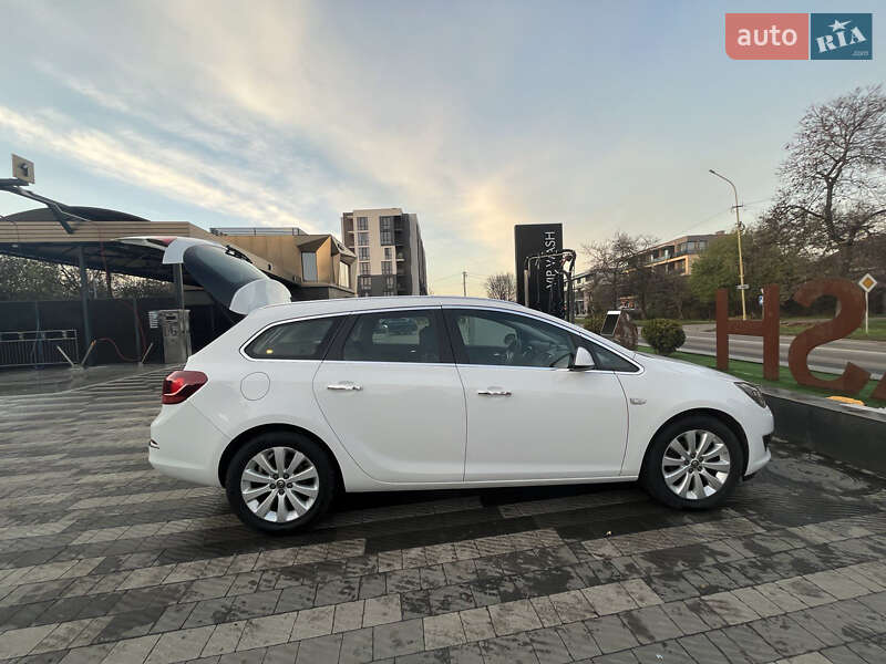 Универсал Opel Astra 2012 в Ужгороде фото 5 Универсал Opel Astra 2012 в Ужгороде