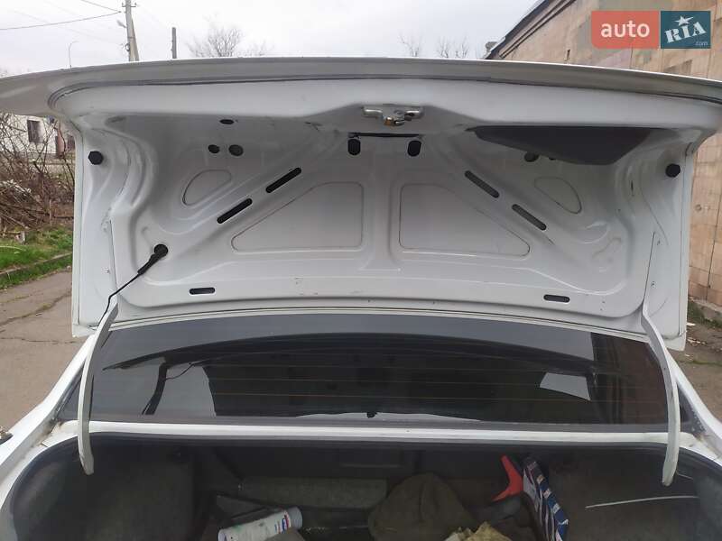 Седан Opel Astra 1994 в Кам'янському