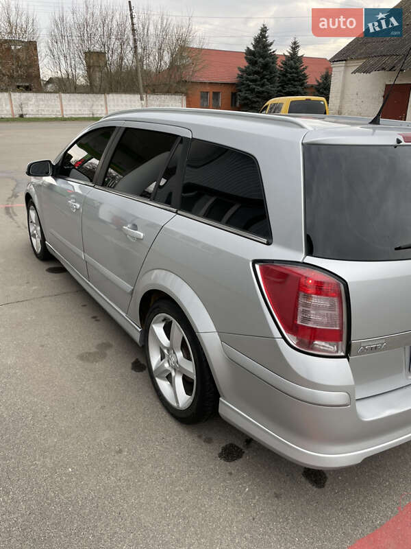 Универсал Opel Astra 2009 в Бахмаче