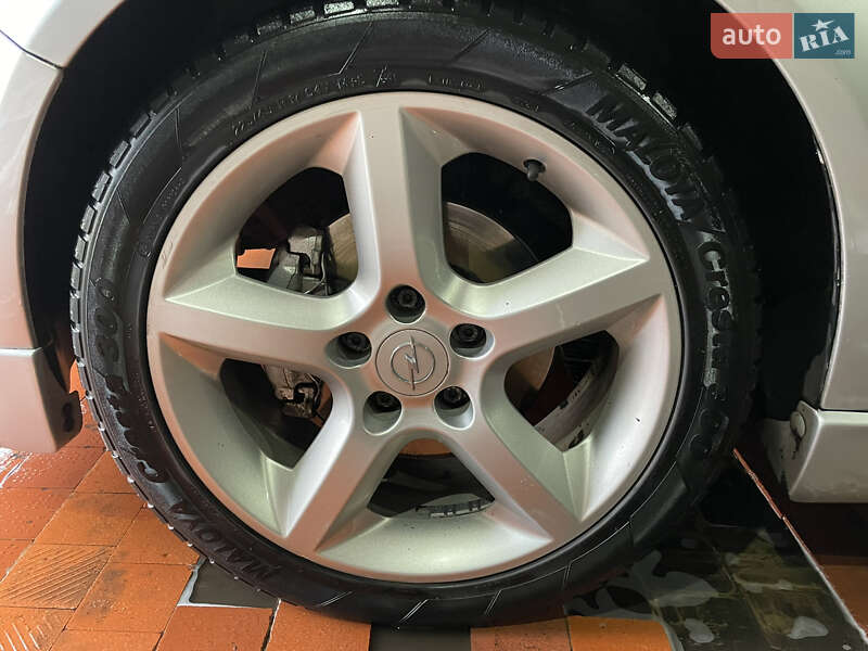 Универсал Opel Astra 2009 в Бахмаче