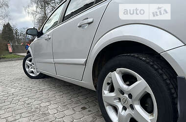 Универсал Opel Astra 2008 в 