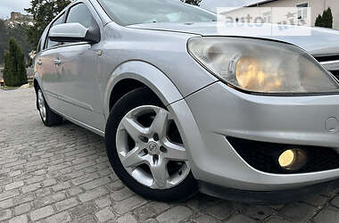 Универсал Opel Astra 2008 в 