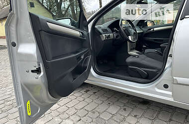 Универсал Opel Astra 2008 в 